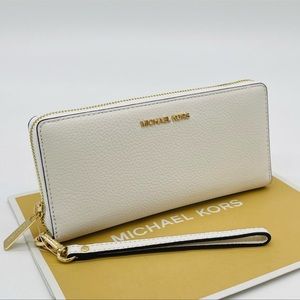 Michael Kors Large Continental Wallet Wristlet Leather Rich Pearl White